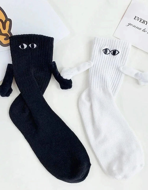 Load image into Gallery viewer, Magnetic Holding Hands Couple Socks
